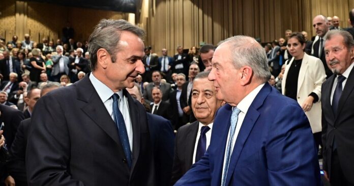 mitsotakis karamanlis 1200x630.jpg