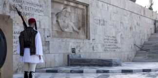 mnimeio agnostou stratioti 1200x630.jpg