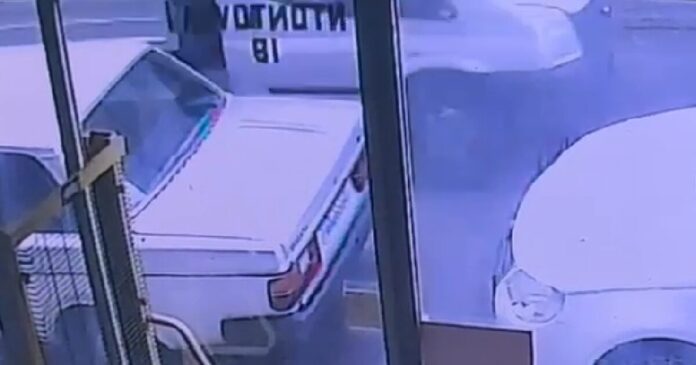 neos kosmos sumplokh 1200x630.jpg