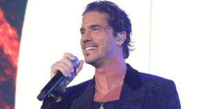 nikos oikonomopoulos ndp 1200x630.jpg