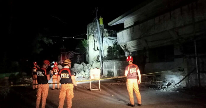 philippines quake reuters 1200x630.jpg