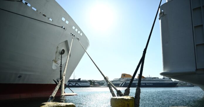 ploia peiraias 1200x630.jpg