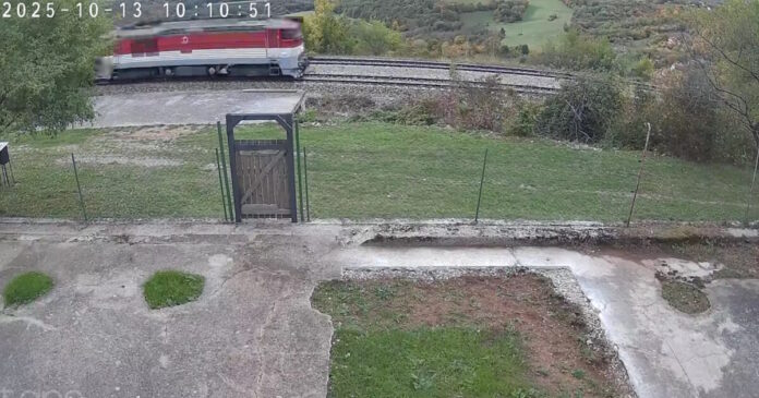 slovakia train 1200x630.jpg slovakia train 1200x630.jpg