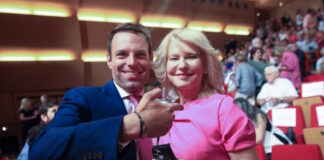 stefanos kasselakis theodora tzakri 18102025 1200x630.jpg