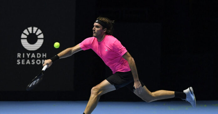 stefanos tsitsipas 1200x630.jpg