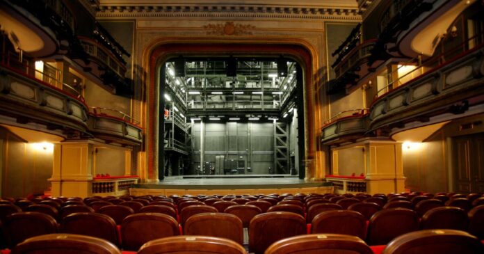 theatro eurok 1200x630.jpg