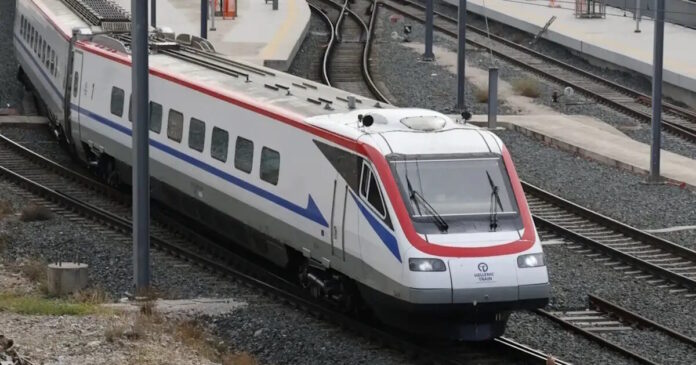 treno hellenic train eurok 1200x630.jpg