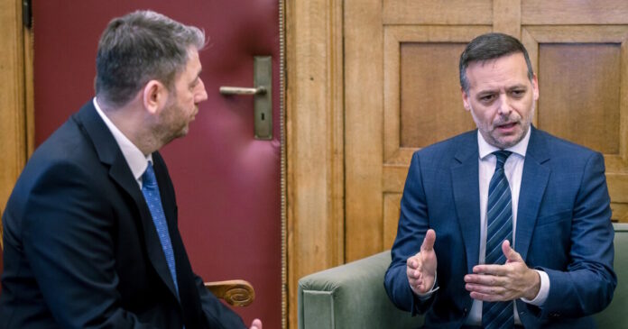 xaris doukas nikos androulakis 16102025 1200x630.jpg