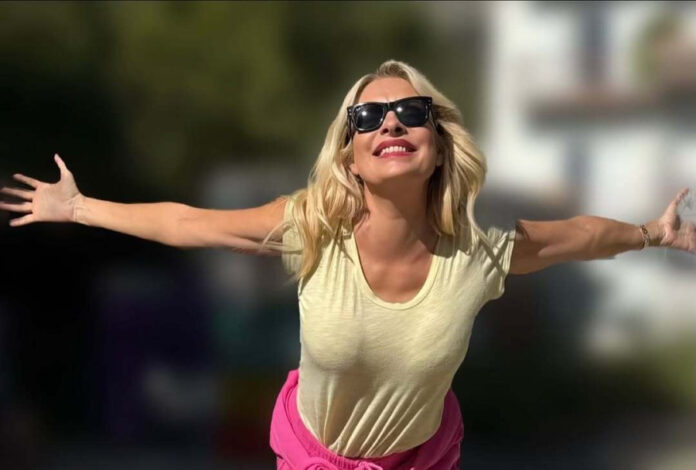 0091aedc17616d7094952d415553fb17 L.jpg