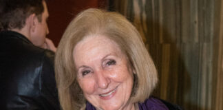 1e8a926a81dac3f8183d90caa3701175 L.jpg