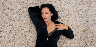 24b571a1619a1c10f734e4b04c2777c4 L.jpg