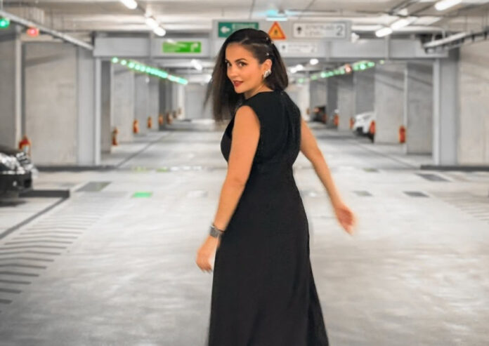 4e3d0c2ed92393bee7a8e8e2d4618575 L.jpg