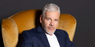 5056a0bc64778af0c856a7055de1005d L.jpg