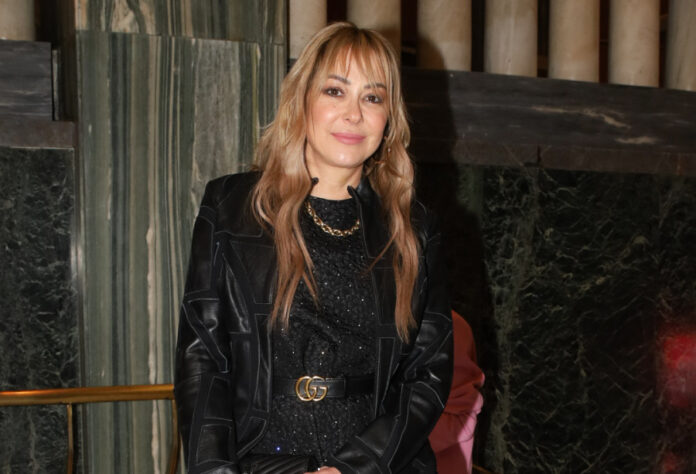 62ab7d9f3e3a8010e97a938642cdf62e L.jpg