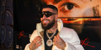 64b173c25ef60e83d39f6fbb5b98474d L.jpg