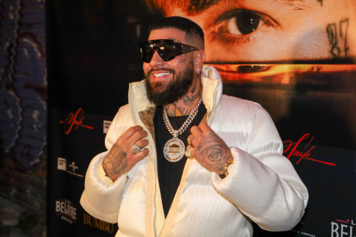 64b173c25ef60e83d39f6fbb5b98474d L.jpg