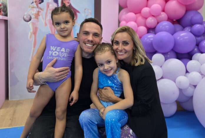 76d663ebb2c1bf389abd25403ed440df L.jpg