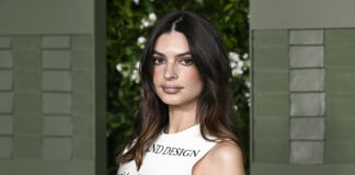 76d984734c15cc1a85395b4eecb53845 L.jpg