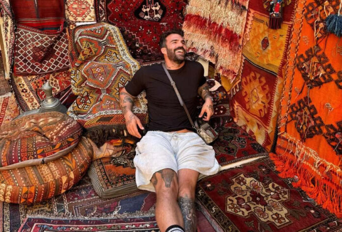 7b15bd827ba4cae8bddf1bd43eb629ec L.jpg