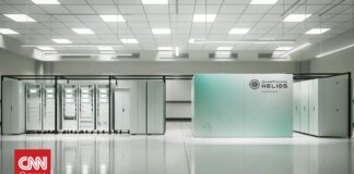 81666b05 helios og.jpg