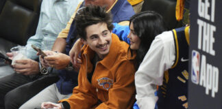 81daa5dec715ee9e978f2ba2447011b4 L.jpg