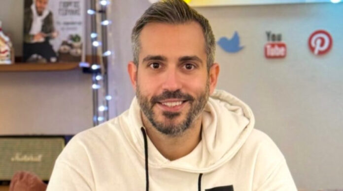 8f2414c16660b58af50b8bb686fb0e2c L.jpg