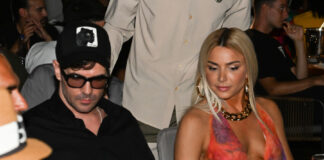 903ef764fb1e02aa2451a3ed4c08cc40 L.jpg