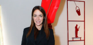 940738aaceb05862572c07a76191a8c0 L.jpg