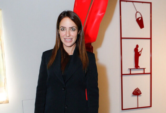 940738aaceb05862572c07a76191a8c0 L.jpg