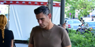 95868fed8310380e2aac136b98439488 L.jpg