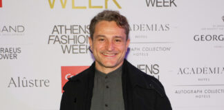 9c17018962f25bd2f2bfa5c243e61548 L.jpg