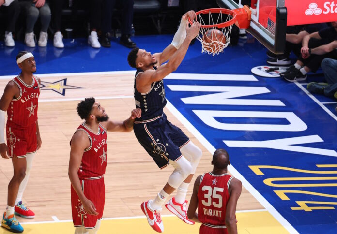 GIANNIS ANTETOKOYNMPO ALL STAR GAME REUTERS.jpg