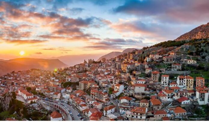 Tourismos gia Olous.jpg