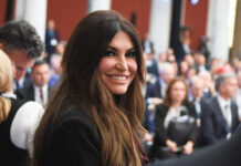 Κίμπερλι Γκίλφοϊλ: Μη δει κάμερα! Τι απάντησε όταν ρεπόρτερ την αποκάλεσε… fabulous και τι της αρέσει στην Ελλάδα; a87d34e3e0c951fc8e99dd0c7455ce1d L.jpg