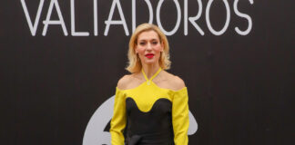 aa487865085d0c298f753664c22b9ad0 L.jpg