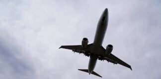 airplane 1200x630.jpg