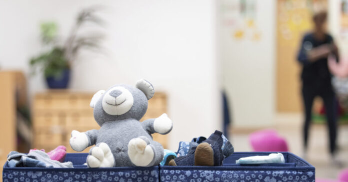 akroydaki associated 1200x630.jpg