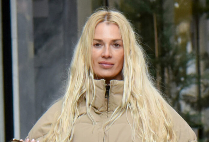 b8256b1dcc8da191862187e3ed5717cc L.jpg