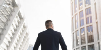backview businessman 617x412.jpg