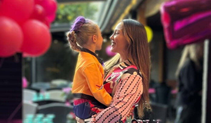 bea4523f86b2b01f9a58867aa74fd291 L.jpg