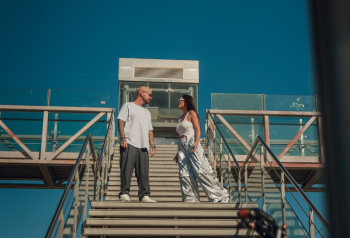 c9677e9e94c7568303ff486486f2f3c2 L.jpg