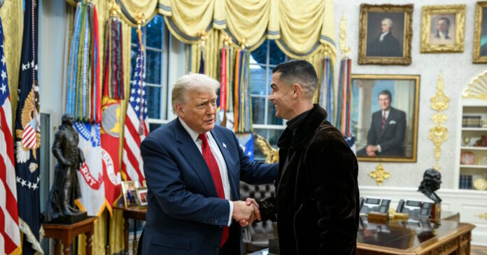 cristiano ronaldo white house 1200x630.jpg