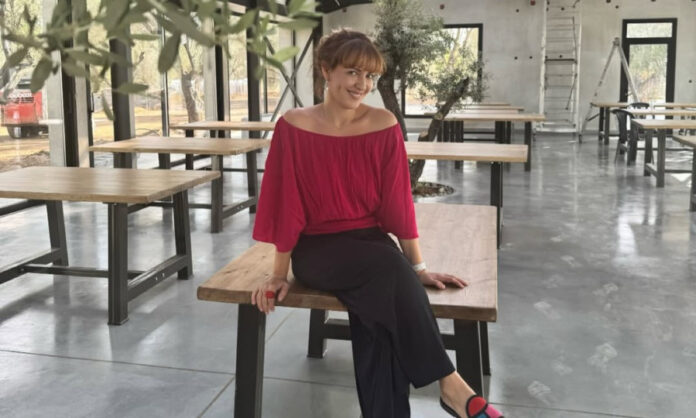 da3e1f7e5d1256457e8697313d25fcc7 L.jpg