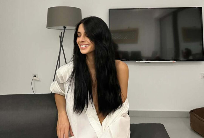 dec6ed557de532ecb48eee89fd33cc39 L.jpg