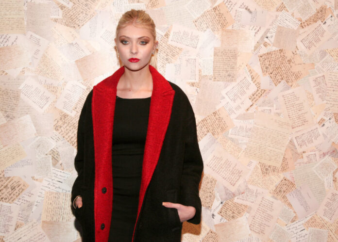 e09d41c189ba47625bfd96325f881184 L.jpg