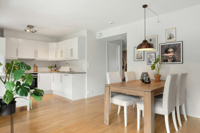 e26321cd091982dc94ef1547ca00ccee L.jpg