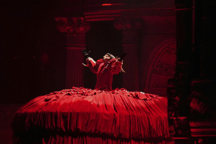 e8c2a615dce2e760ca6b1ccea0e1d2db L.jpg