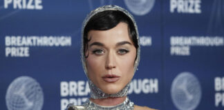 ea25768259f9dd2447251e1f06b630c3 L.jpg