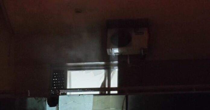 ekriksi neoskosmos 1 1200x630.jpg