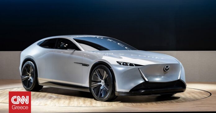 f2dbd84d mazda vision x coupe 11 og.jpg